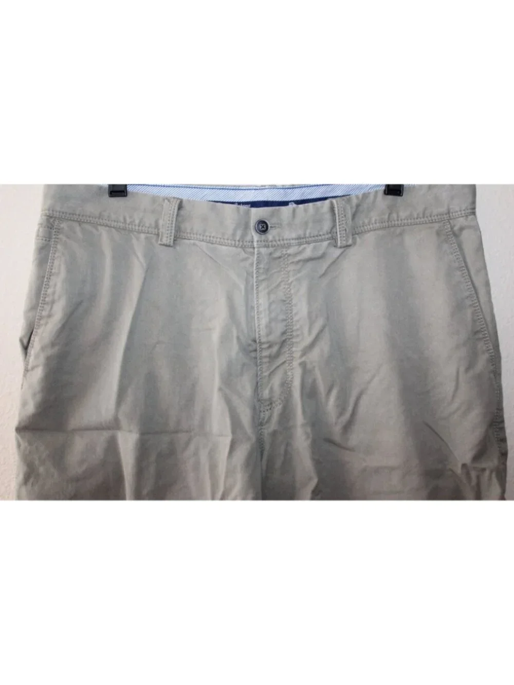 Tommy Bahama Mens Green Khaki Cotton Blend Shorts 34